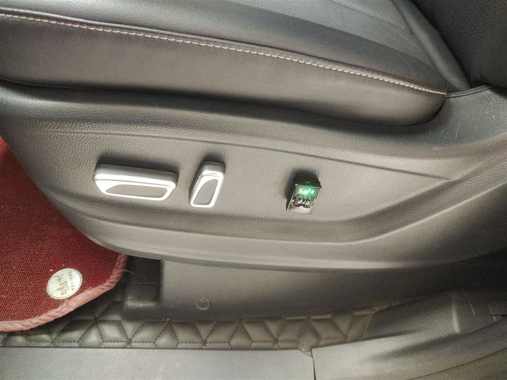 Фото 6 - GAC Trumpchi M8