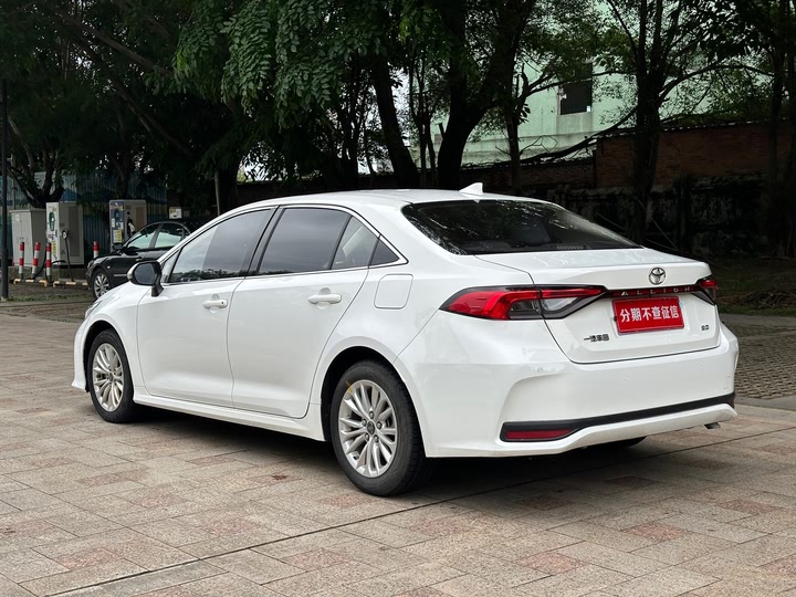 Фото 7 - Toyota Allion