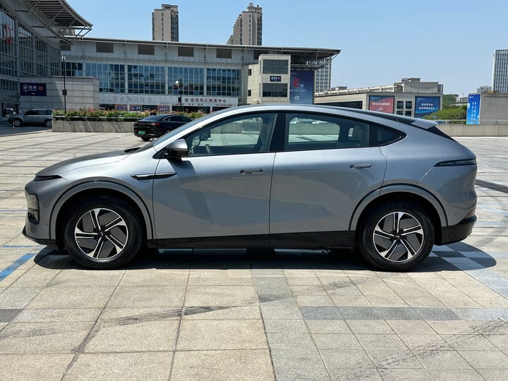 Фото 2 - XPeng G6