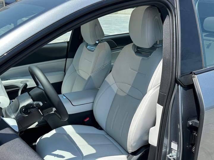 Фото 8 - XPeng G6